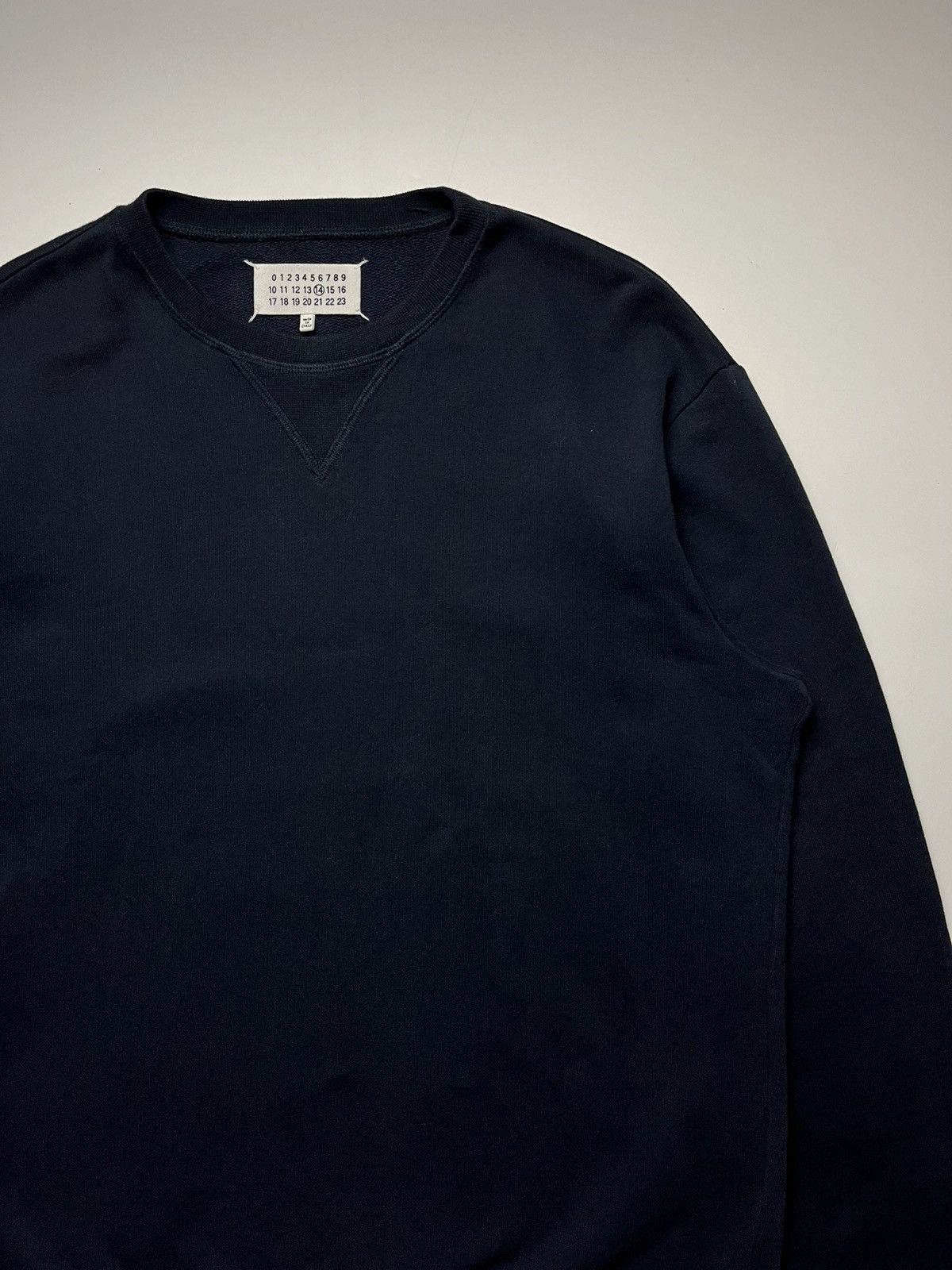 Maison Margiela Maison Margiela AW15 Crewneck Sweatshirt Suede Elbow Patch Size US M / EU 48-50 / 2 - 3 Thumbnail
