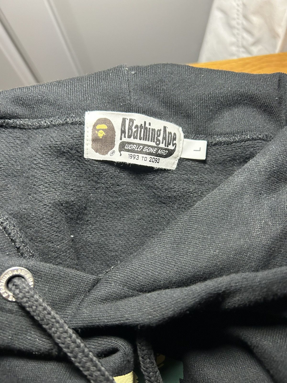 Bape BAPE A Bathing Ape Camo Logo Hoodie Black – Size L Authentic Size US L / EU 52-54 / 3 - 7 Thumbnail