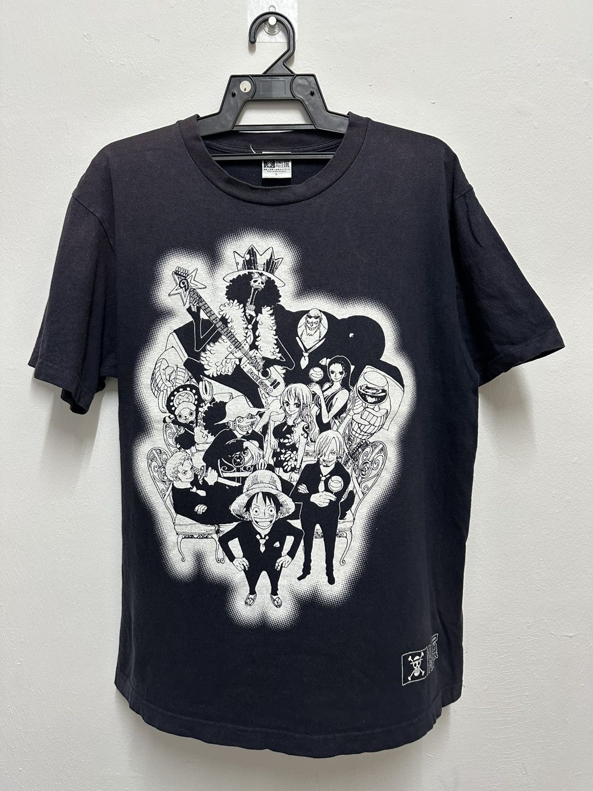 One Piece Vintage Sunfaded One Piece Tshirt Size US L / EU 52-54 / 3 - 1 Thumbnail