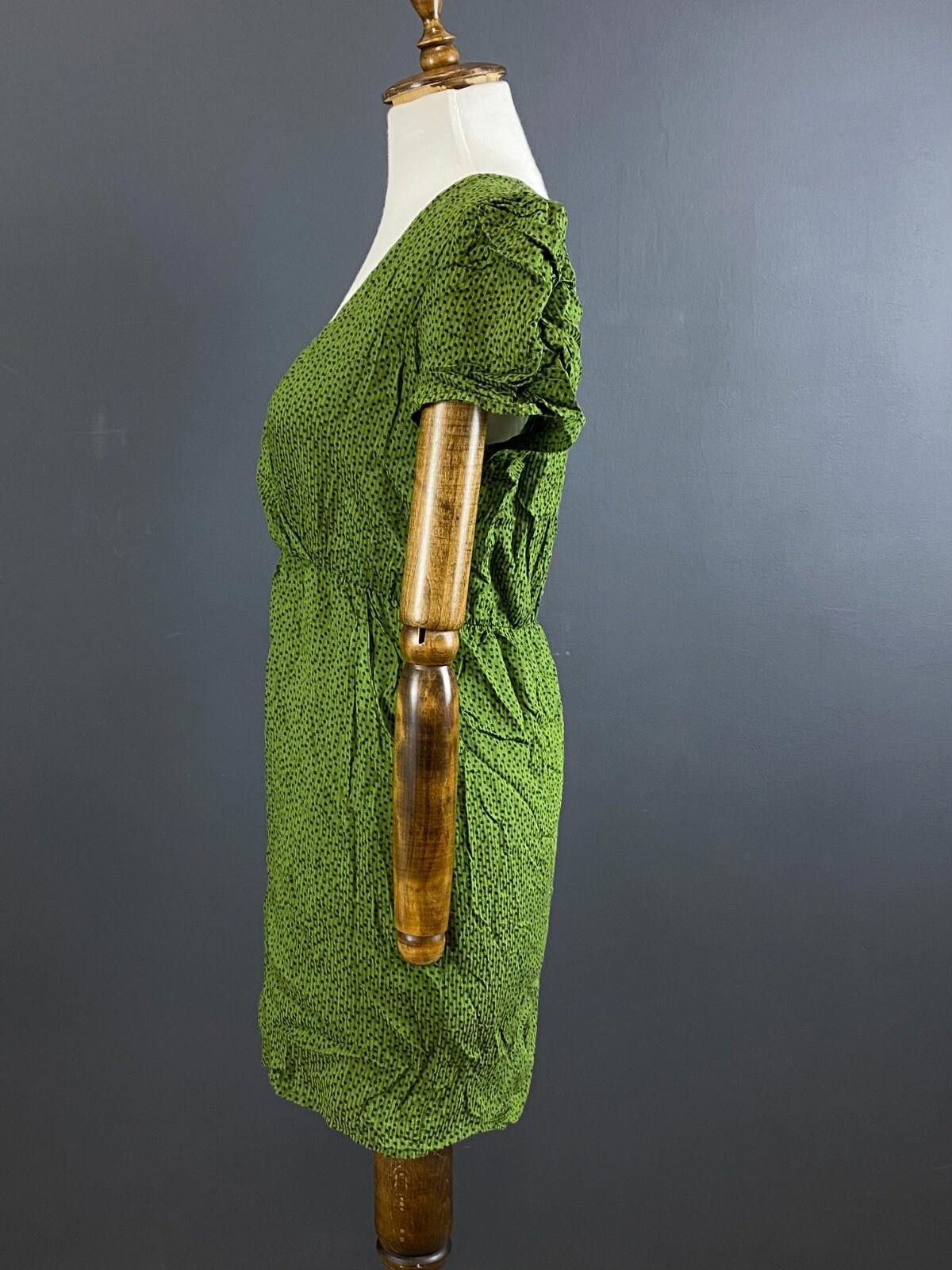 Gianni Valentino Ganni Green Dotty Short Sleeve V-Neck Peged Dress Size M Size M / US 6-8 / IT 42-44 - 6 Thumbnail