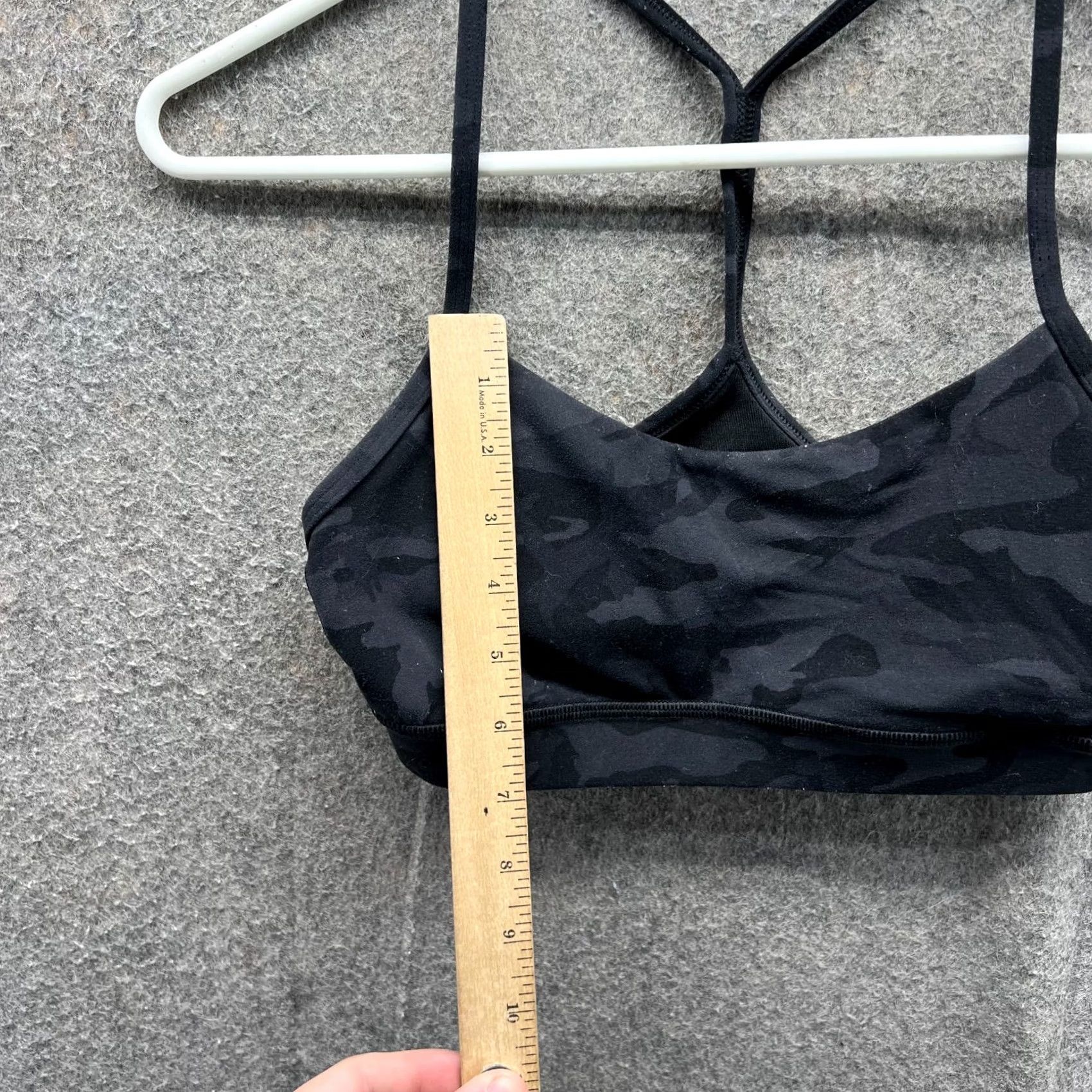 Lululemon Lululemon Womens 6 Black Gray Camouflage Flow Y Bra Incognito Sporty Size ONE SIZE - 4 Thumbnail