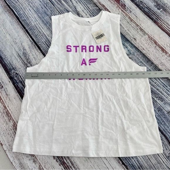 Fabletics NWT Fabletics White Tank Top with Purple Graphic “STRONG AF Size M / US 6-8 / IT 42-44 - 6 Thumbnail