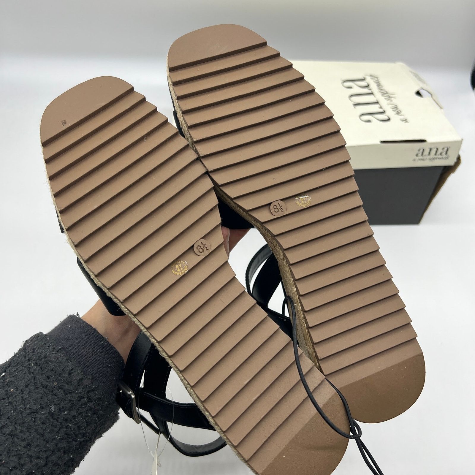 Other a.n.a Womens Eloise Wedge Sandals Black Casual Sh Size US 8.5 / IT 38.5 - 9 Thumbnail