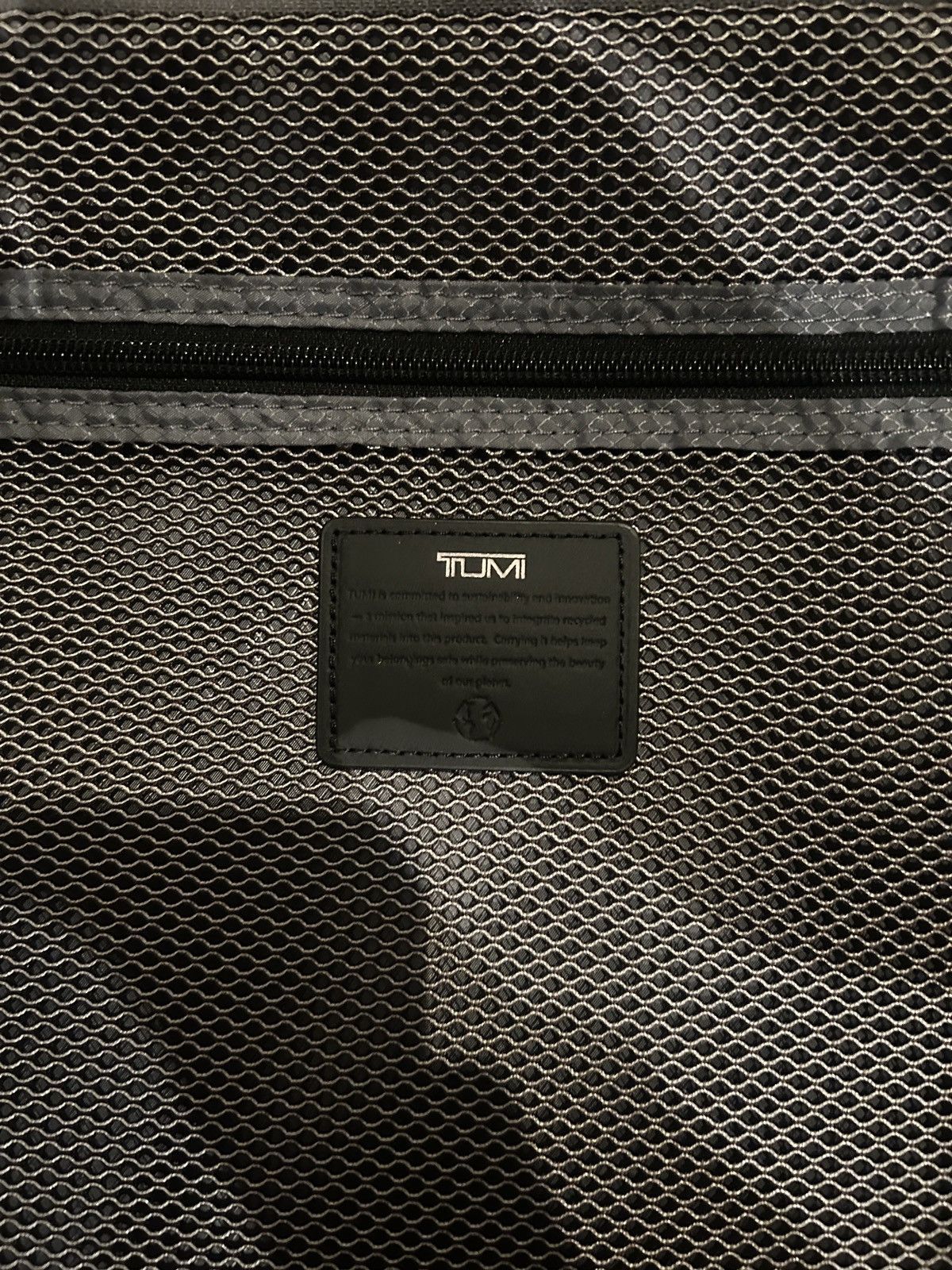 Tumi TUMI 19 Degree Black Aluminum Suitcase Size ONE SIZE - 15 Thumbnail