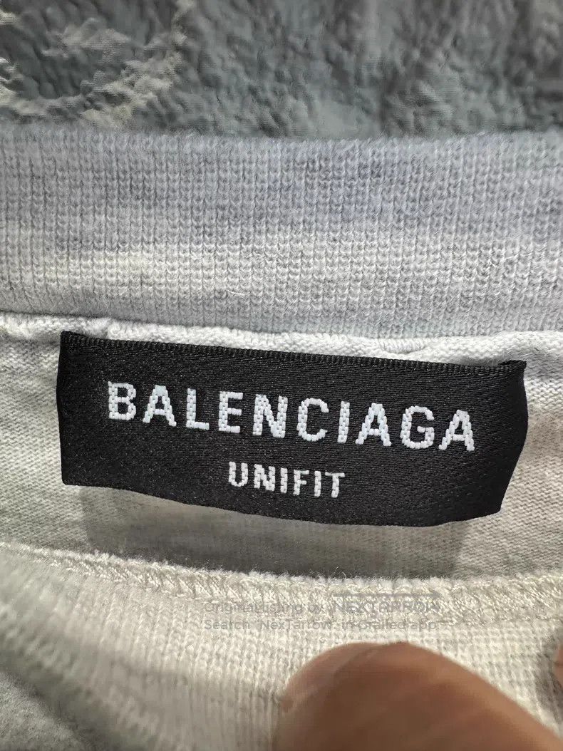 Balenciaga Balenciaga Ripped Short Sleeve T-Shirt Size US S / EU 44-46 / 1 - 3 Thumbnail