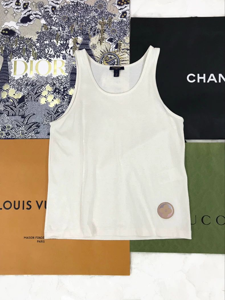 Louis Vuitton Louis Vuitton White Laser Gradient Flower Sleeveless Vest Size US L / EU 52-54 / 3 - 1 Thumbnail