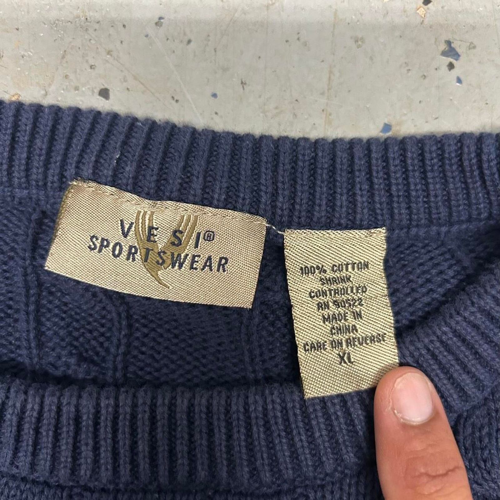 Other VTG/Y2K Navy blue UNC cable knit sweater Size US XL / EU 56 / 4 - 3 Thumbnail