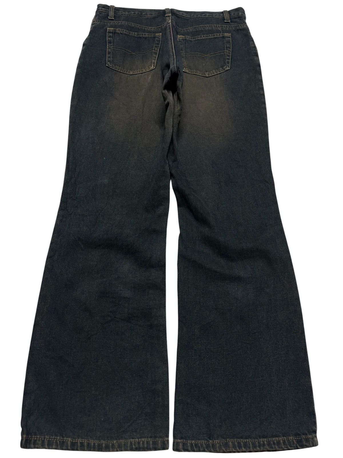Tornado Mart VINTAGE JAPANESE FLARED RUSTY MUDWASHED DARK DENIM Size US 30 / EU 46 - 11 Thumbnail