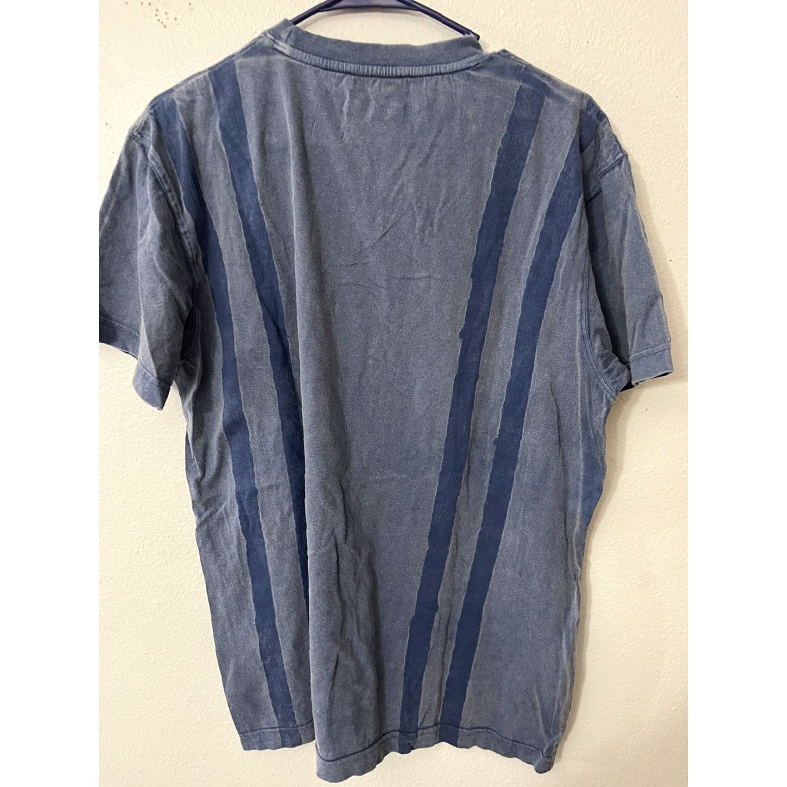 Guess GUESS Shirt XL Blue Striped Pocket Tee Mens 00s Distressed Vintage No Size US XL / EU 56 / 4 - 2 Thumbnail