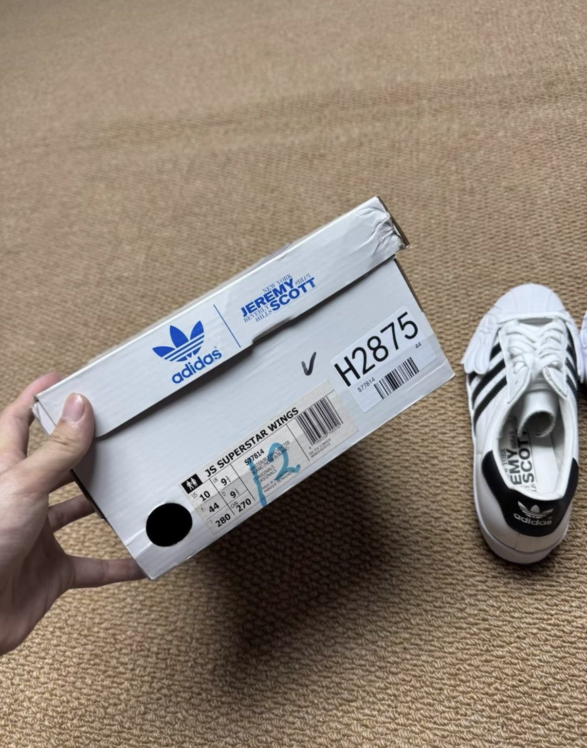 Adidas Adidas Jeremy Scott Superstar JS Wings S77814 K37 Size US 9.5 / EU 42-43 - 8 Thumbnail