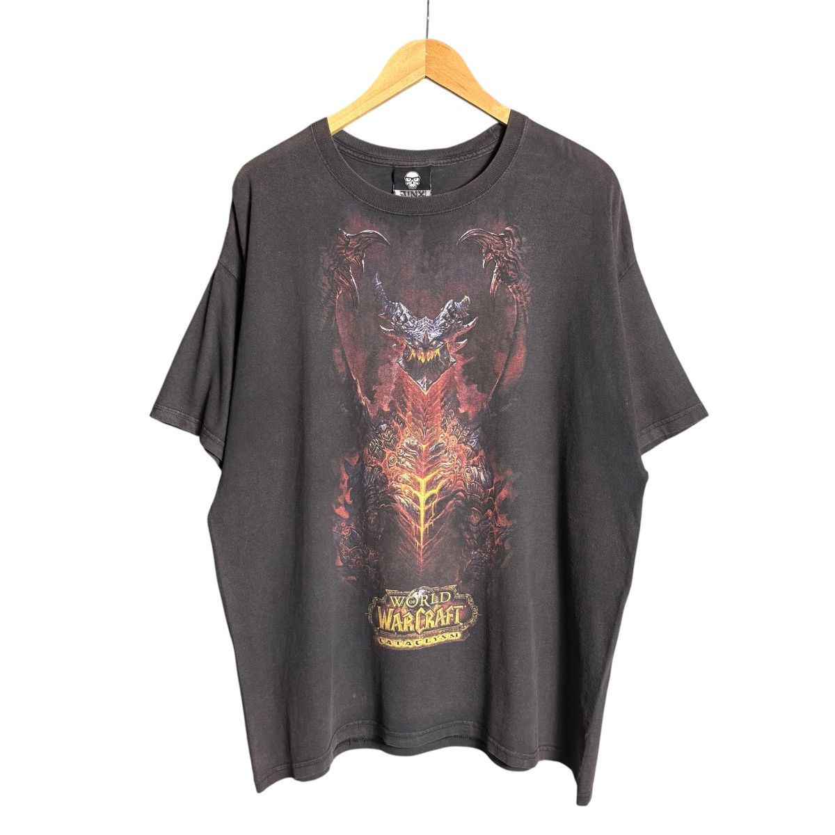 Vintage World Of Warcraft Blizzard Game Cataclysm T-Shirt