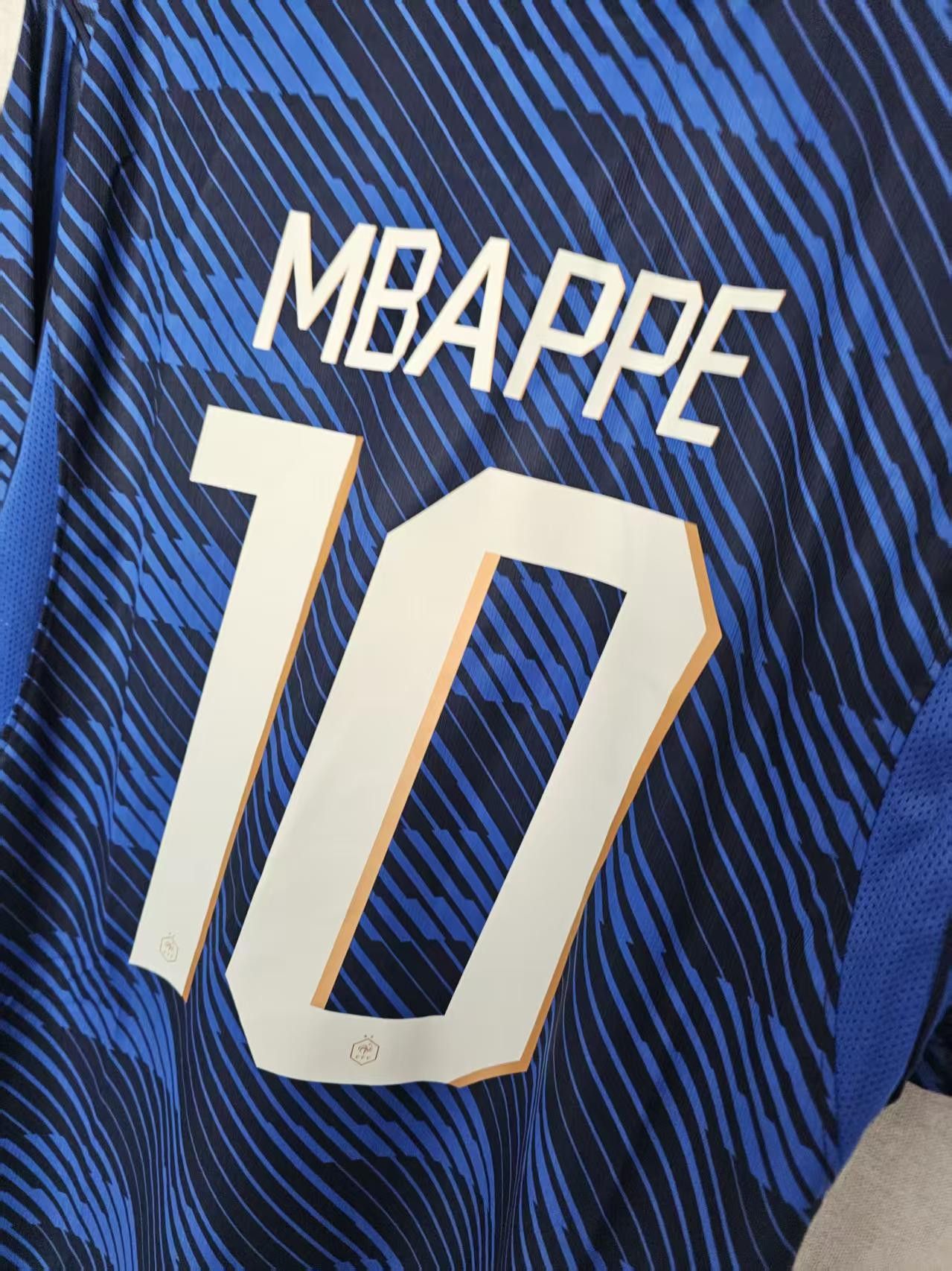 Other Kylian Mbappé Jersey France 2026 World Cup Home Size US XL / EU 56 / 4 - 5 Thumbnail