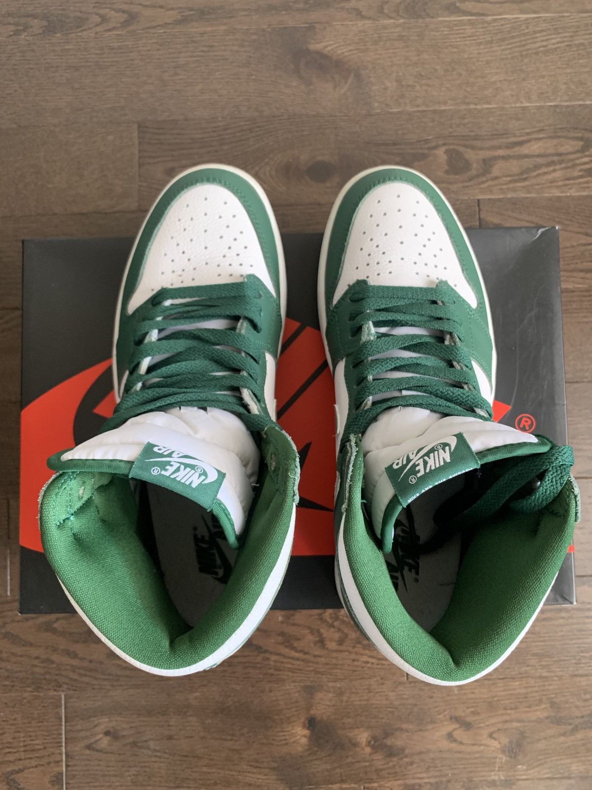 Jordan Brand Jordan 1 Retro High OG Gorge Green Size US 9 / EU 42 - 8 Thumbnail