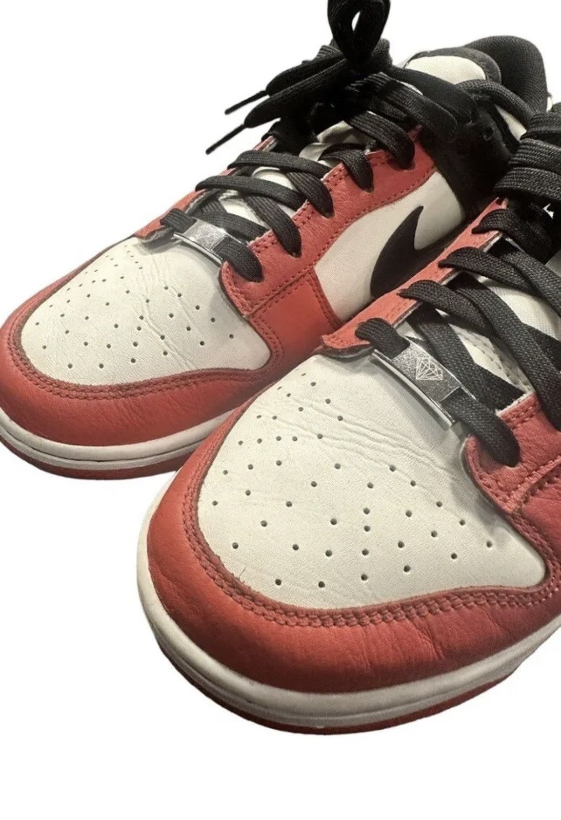 Nike Nike Dunk Low EMB x NBA 75th Anniversary - Bulls 2021 Size US 10.5 / EU 43-44 - 5 Thumbnail