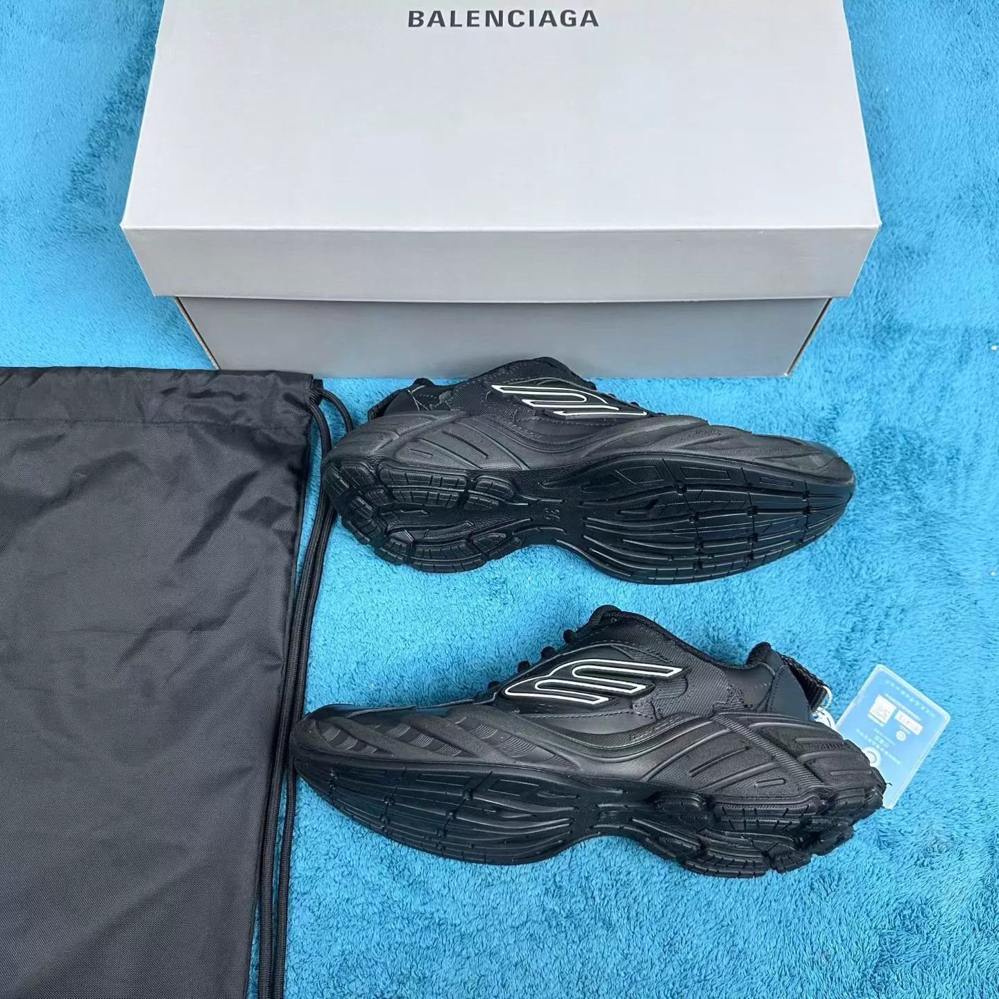 Balenciaga Balenciaga Monday Calfskin Low Top Dad Sneaker 36 Black Size US 5.5 / IT 35.5 - 2 Thumbnail
