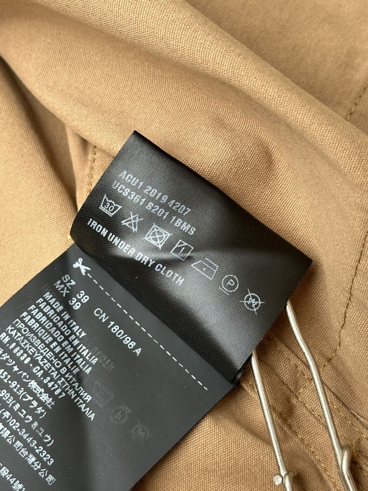 Prada Prada - S/S20 Oversized Patches Button Down - Emblem Logo Size US M / EU 48-50 / 2 - 14 Thumbnail
