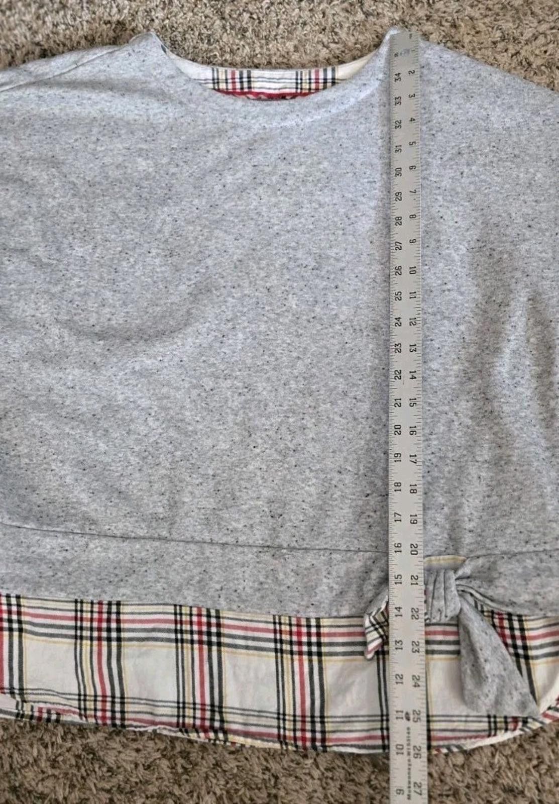 Izod Izod Womens Lg? Gray Plaid Long Sleeve Scoop Neck Pullover S Size ONE SIZE - 8 Thumbnail