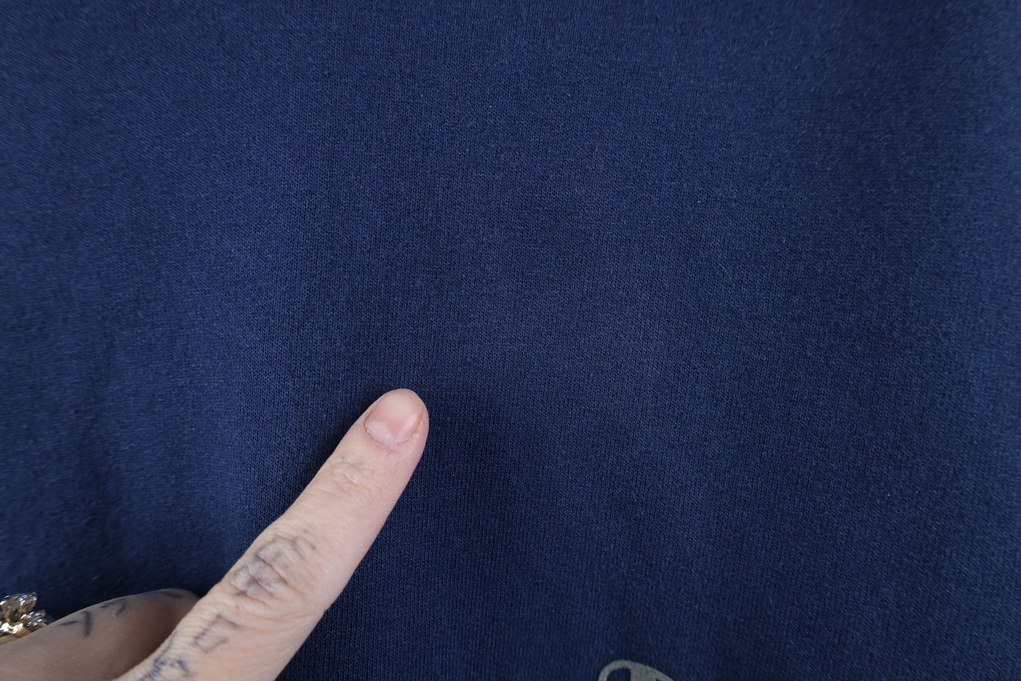 Champion Vintage 90s Champion Spell Out Hoodie Sweatshirt Navy Blue Size US L / EU 52-54 / 3 - 5 Thumbnail