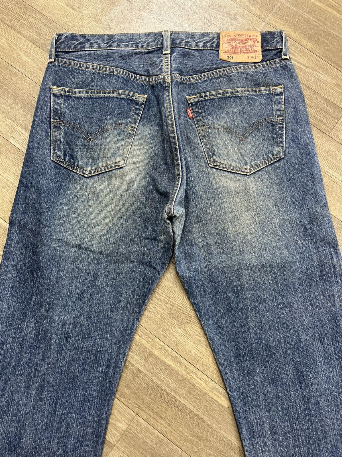 Levi's Vintage Clothing 🇹🇷1990s Vintage Levis 501 Distressed 34x30 Straight Leg Jeans Size US 34 / EU 50 - 16 Thumbnail