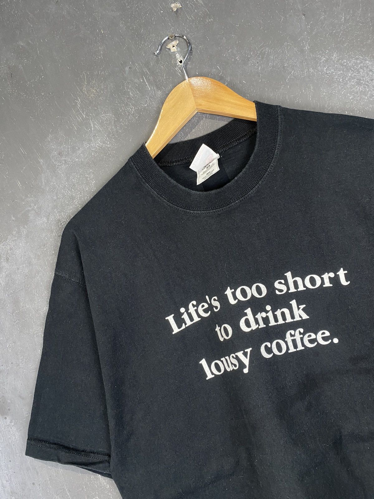 Vintage y2k Dunkin Donuts Wording Tee Size US L / EU 52-54 / 3 - 3 Thumbnail