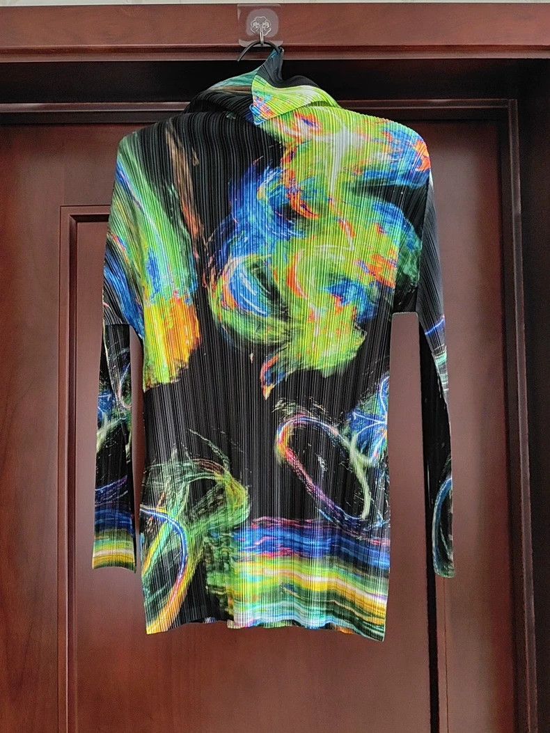 Issey Miyake Issey Miyake size:3 Black and green high-neck top Size S / US 4 / IT 40 - 2 Thumbnail