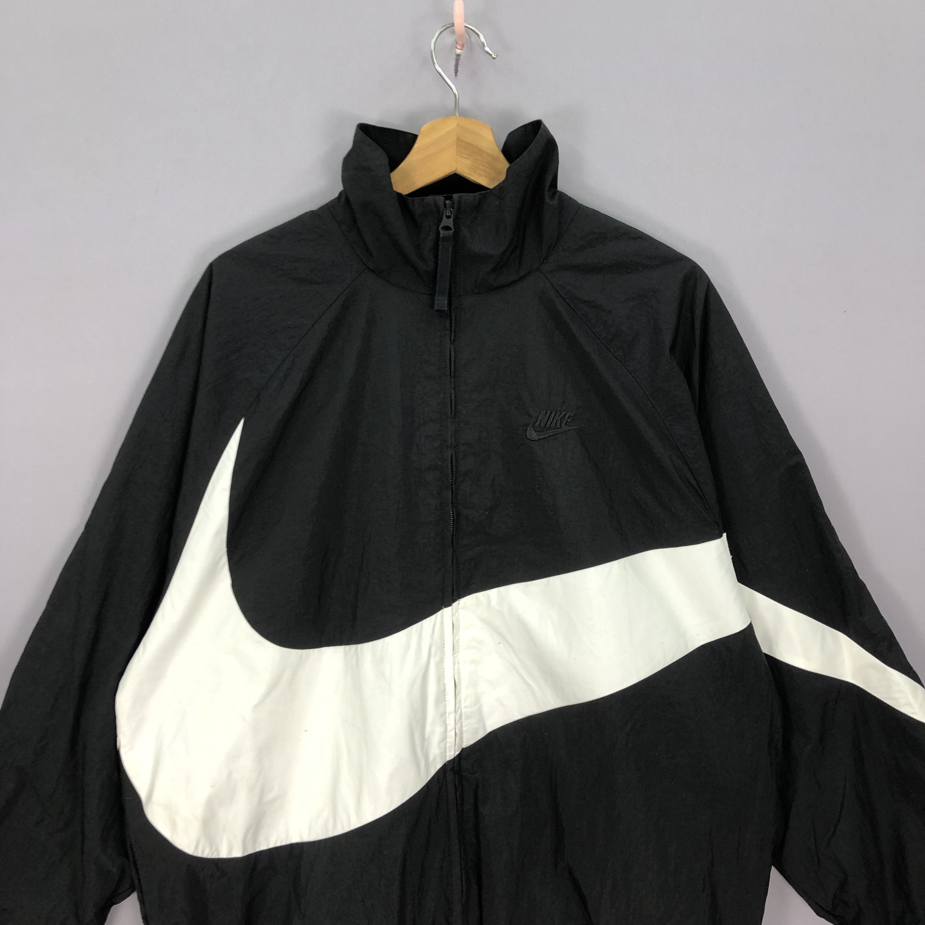 Nike × Vintage Vintage 90s Nike Big Swoosh Windbreaker Jackets Size US L / EU 52-54 / 3 - 3 Thumbnail