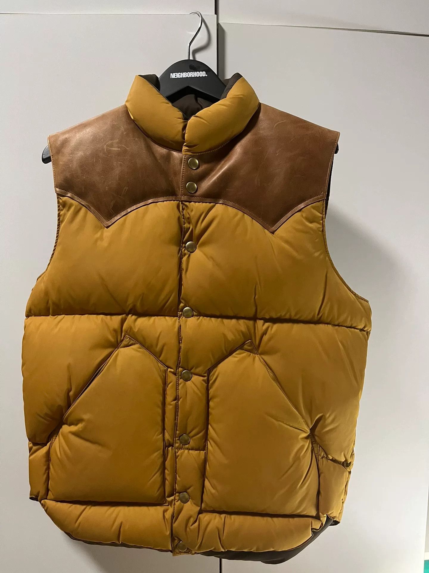 Rocky Mountain Featherbed rocky mountain puffer vest size 40 Size US M / EU 48-50 / 2 - 1 Thumbnail