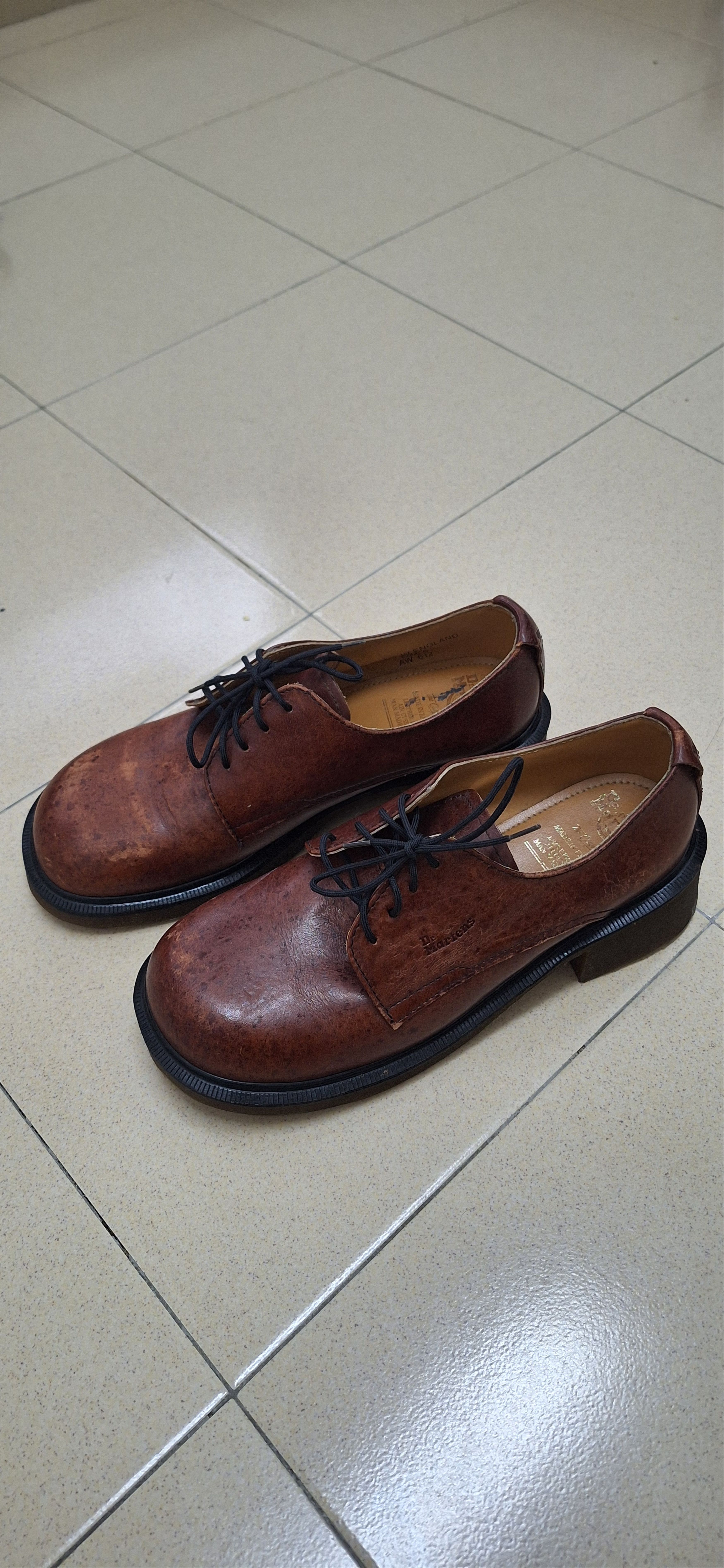 Dr. Martens 90s Doc Martens Brown Oxford Chunky Size US 7 / EU 40 - 2 Thumbnail