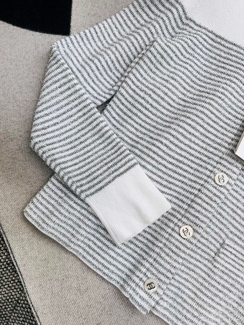 Chanel Chanel Beach Series White and Gray Silk Striped Knitted Ca Size XXS / US 00 / IT 34 - 4 Thumbnail