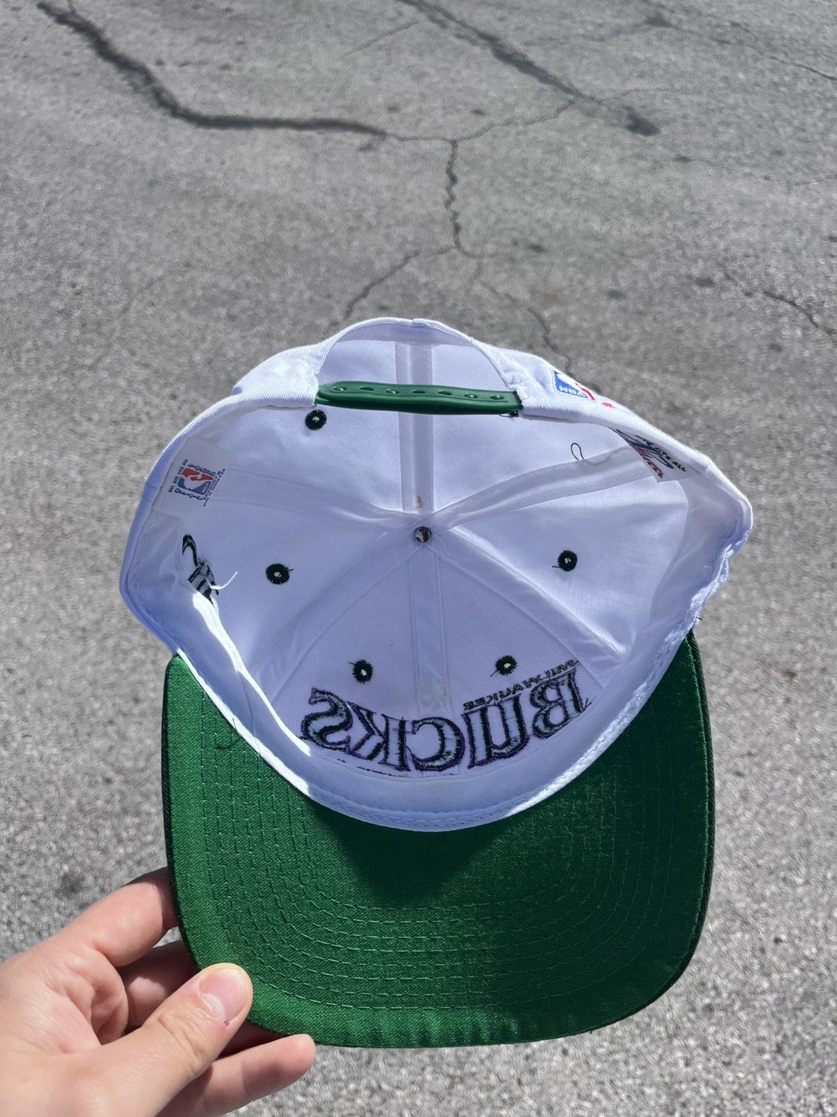Logo Athletic Vintage ‘90s Milwaukee Bucks Logo Athletic Snapback Hat Size ONE SIZE - 4 Thumbnail