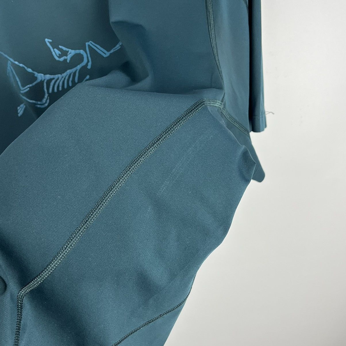 Arc'teryx Arc’teryx big logo bird gorpcore tee Size US L / EU 52-54 / 3 - 8 Thumbnail