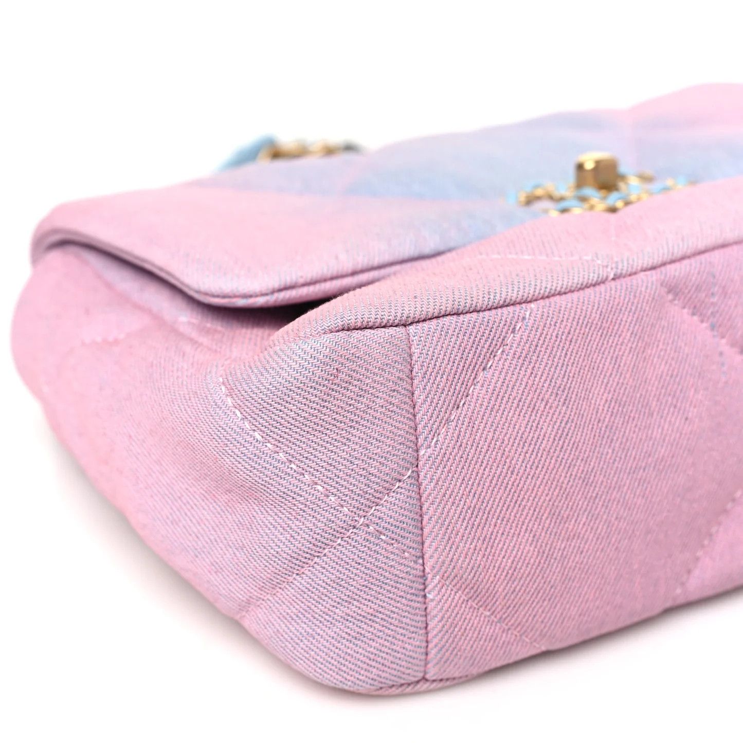 Chanel os11x0126 Size: OS / Denim Quilted Medium Flap Bag Blue/Pink Size ONE SIZE - 6 Thumbnail