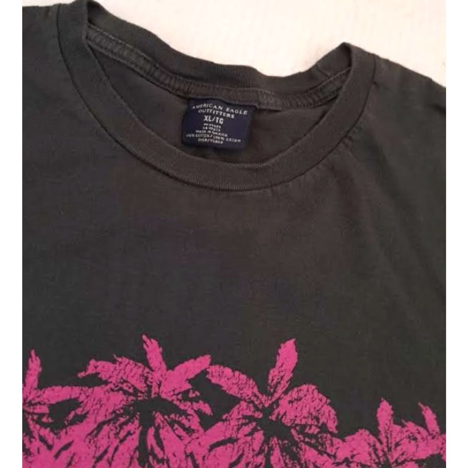 American Eagle Outfitters VINTAGE American Eagle Outfitters The Good Life T-Shirt X-Large Brown Shirt Unisex Adults 90s beach Mens Womens Size US XL / EU 56 / 4 - 3 Thumbnail