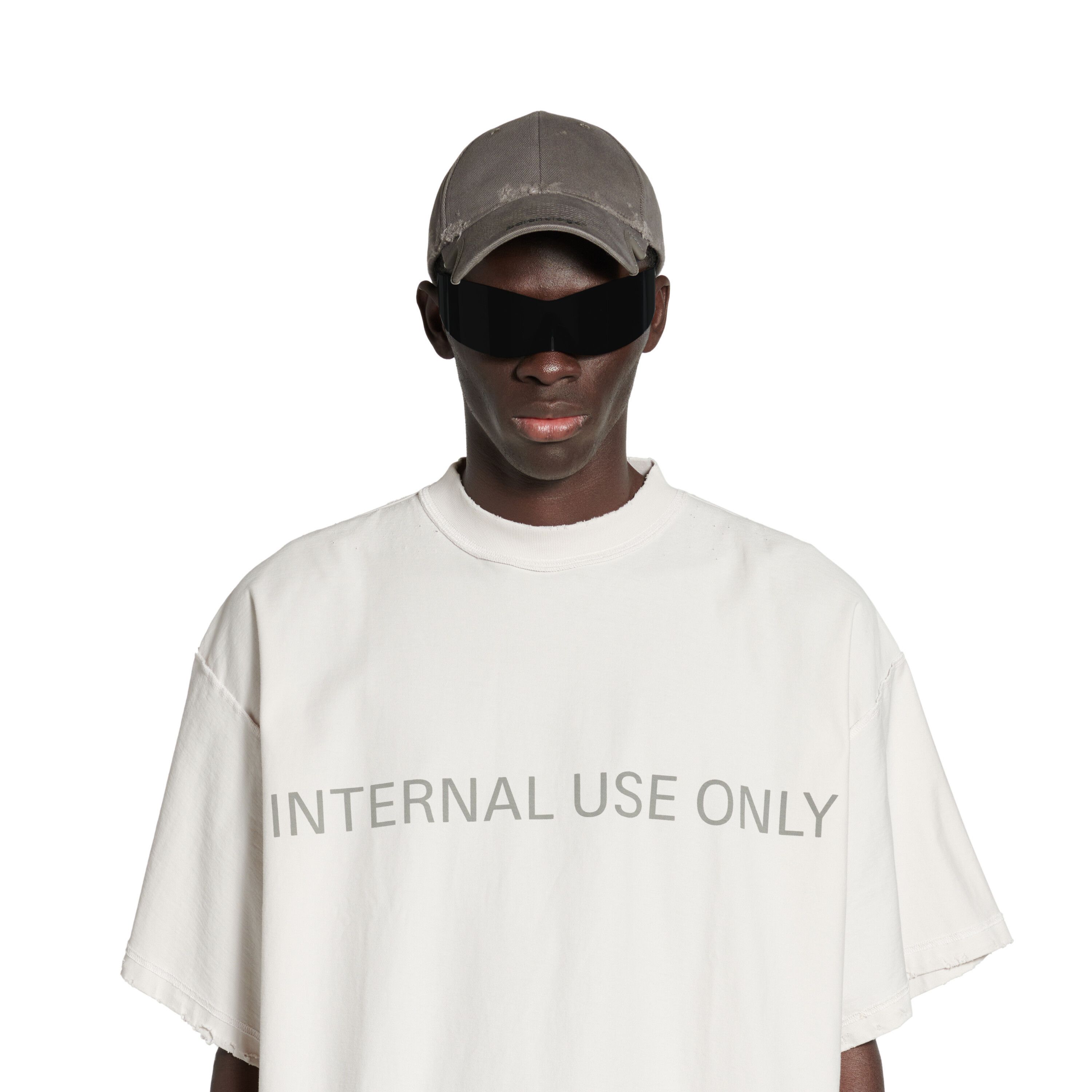Balenciaga o1mt1gz0226 Internal Use Only Inside-Out T-Shirt Oversized Size US L / EU 52-54 / 3 - 6 Thumbnail