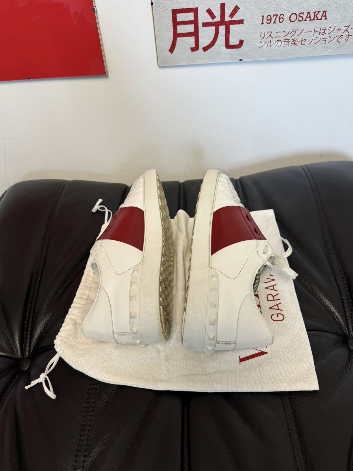 Valentino Valentino Rockstud Sneakers Designer White Red Leather Low Size US 10 / EU 43 - 5 Thumbnail