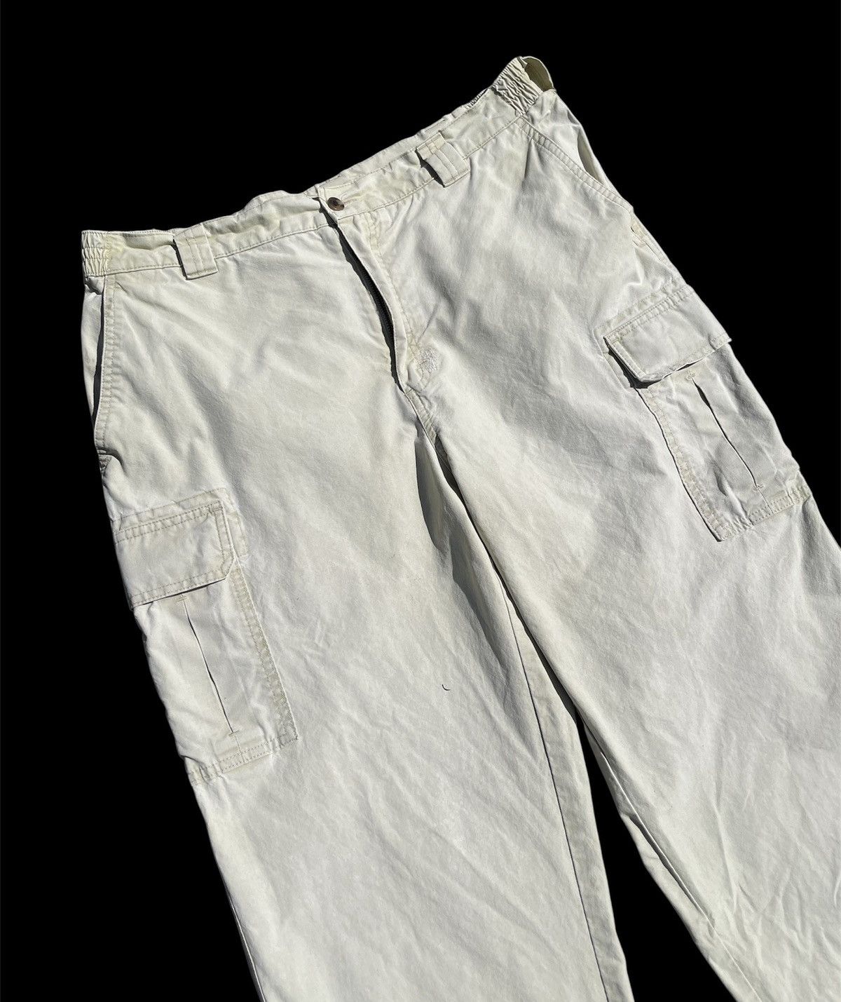 L.L. Bean 🔥Accept Binding Offer🔥 Disstressed L.L. Bean Cargo Pants Size US 33 - 2 Thumbnail