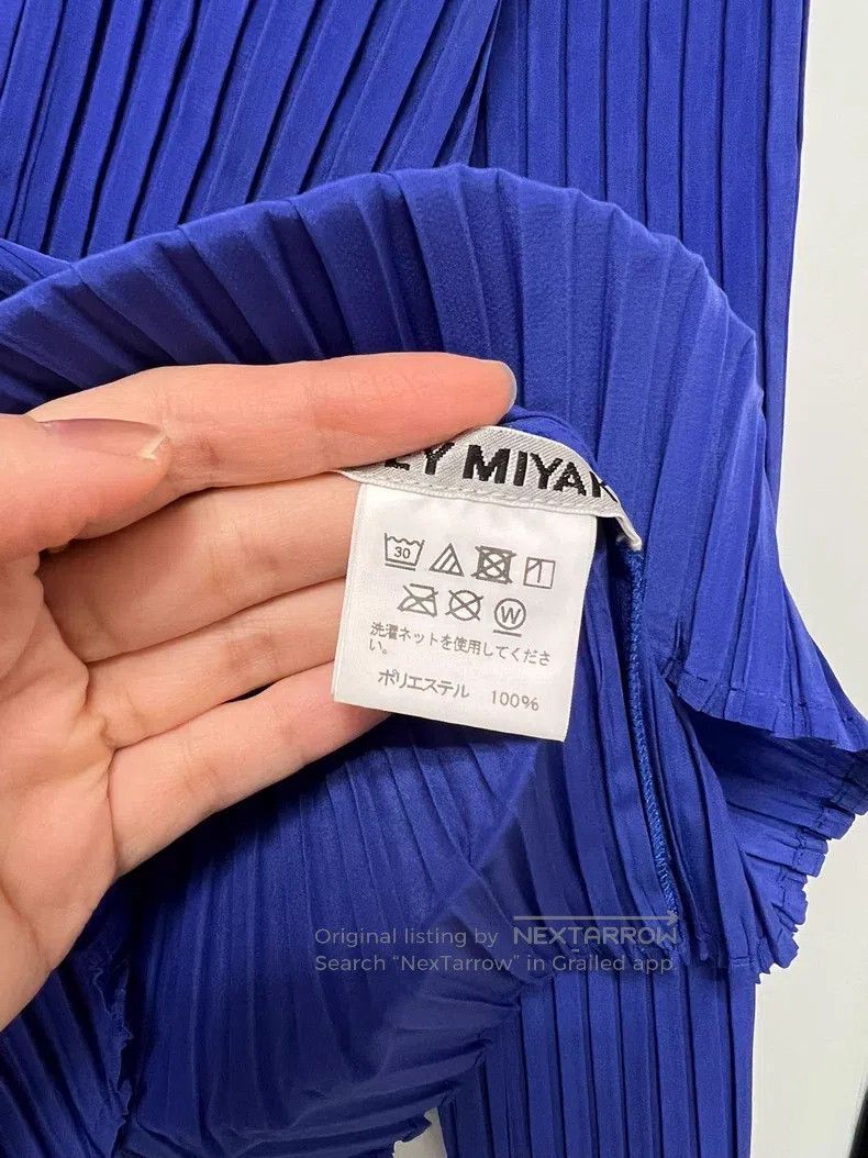 Issey Miyake Issey Miyake Blue-purple Pleated Top Size M / US 6-8 / IT 42-44 - 2 Thumbnail