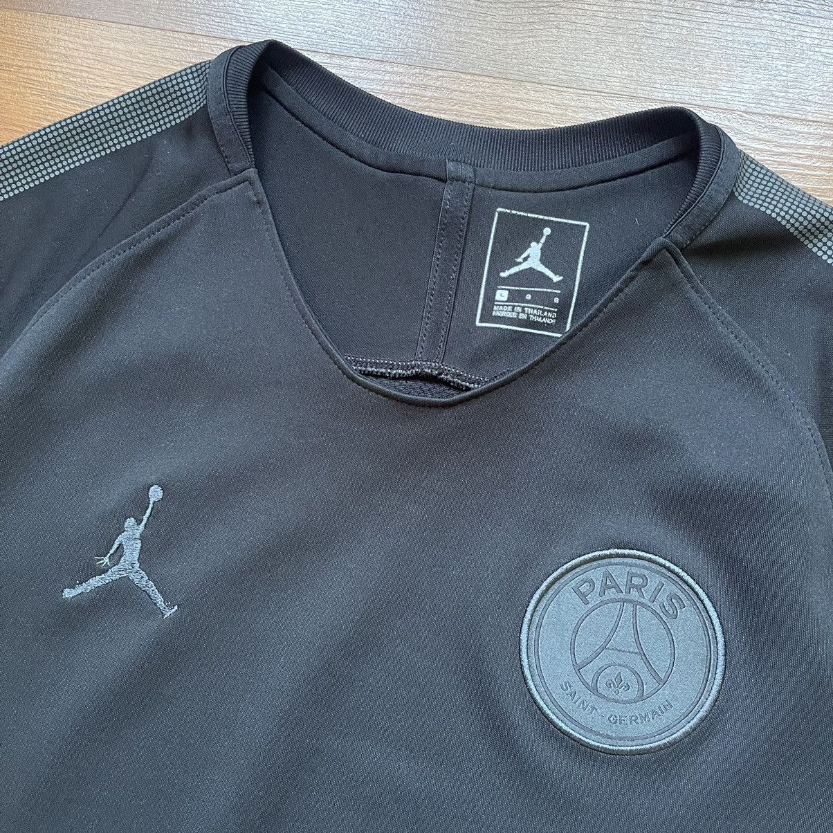 Nike × Vintage PSG NIKE 2018/2019 FOOTBALL SOCCER TRAINING JERSEY Size US L / EU 52-54 / 3 - 3 Thumbnail