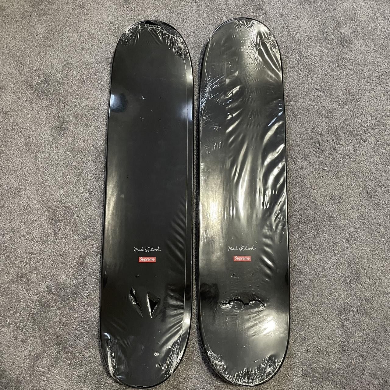 Supreme Supreme x Mark Flood Mom & Dad Died Full Set. Size ONE SIZE - 2 Thumbnail