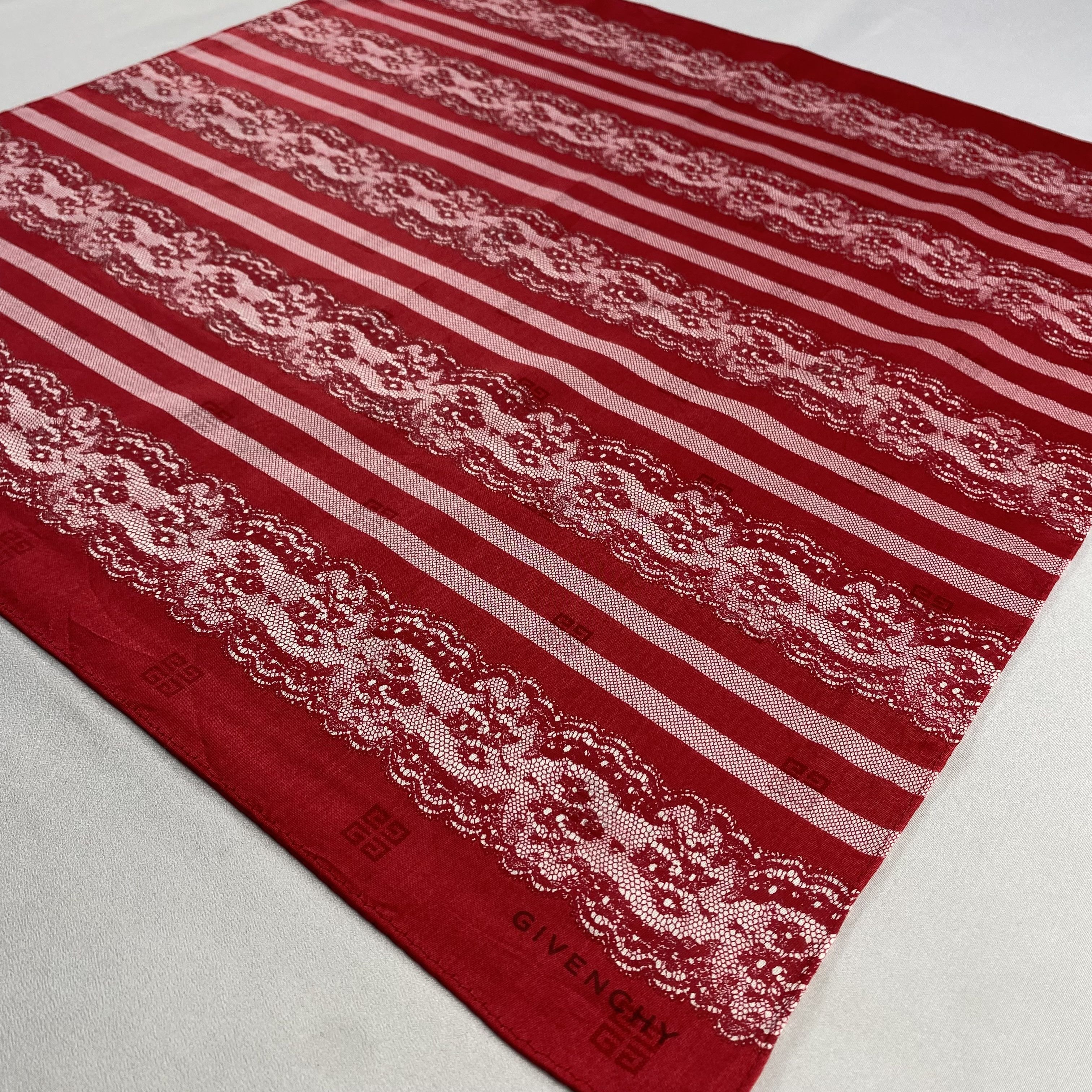 Vintage Givenchy Bandana/ Handkerchief / Neckerchief-P1130 Size ONE SIZE - 2 Thumbnail