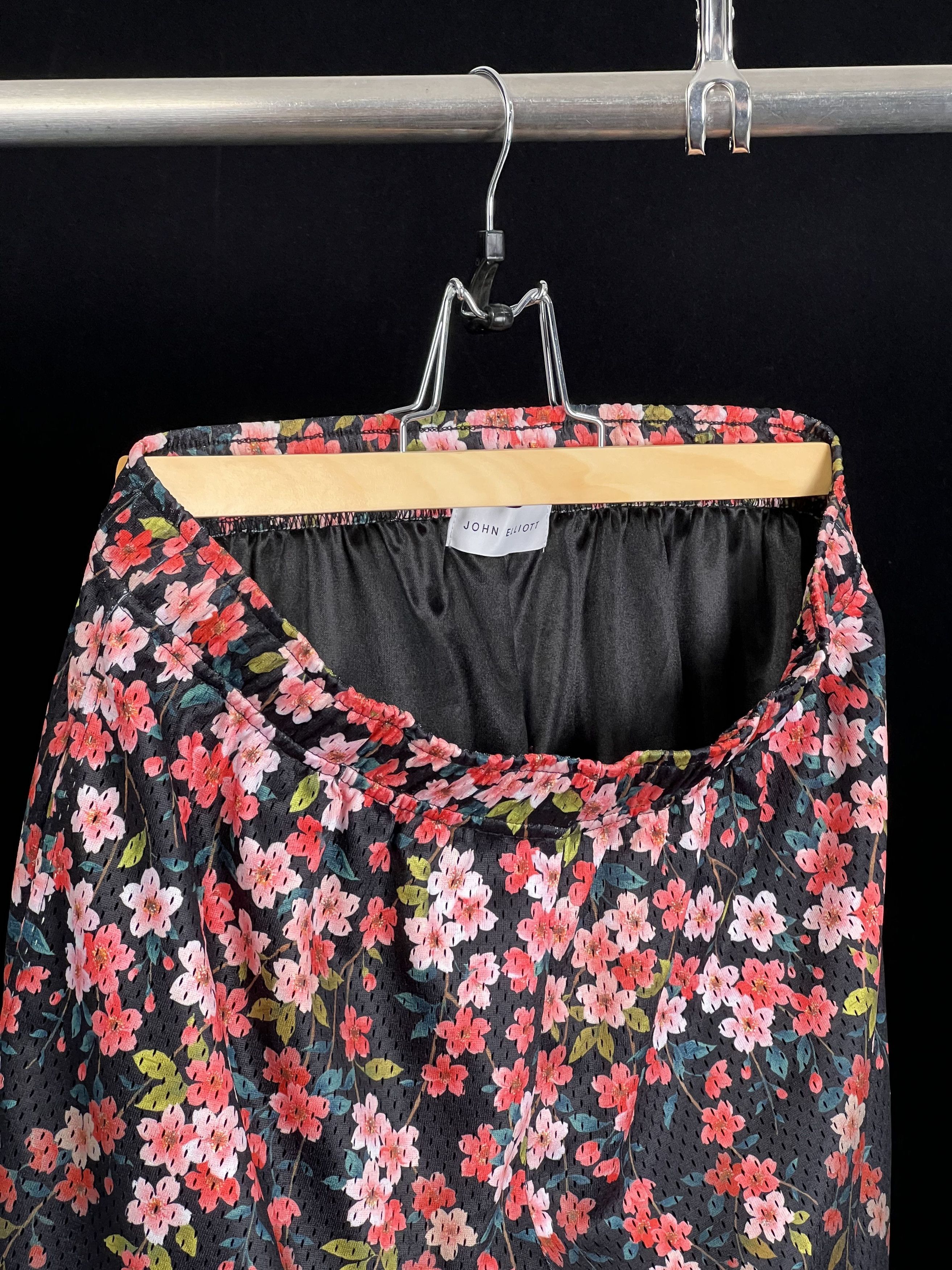 John Elliott Brand New 'Kabuki' Print Game Shorts Size US 28 / EU 44 - 5 Thumbnail