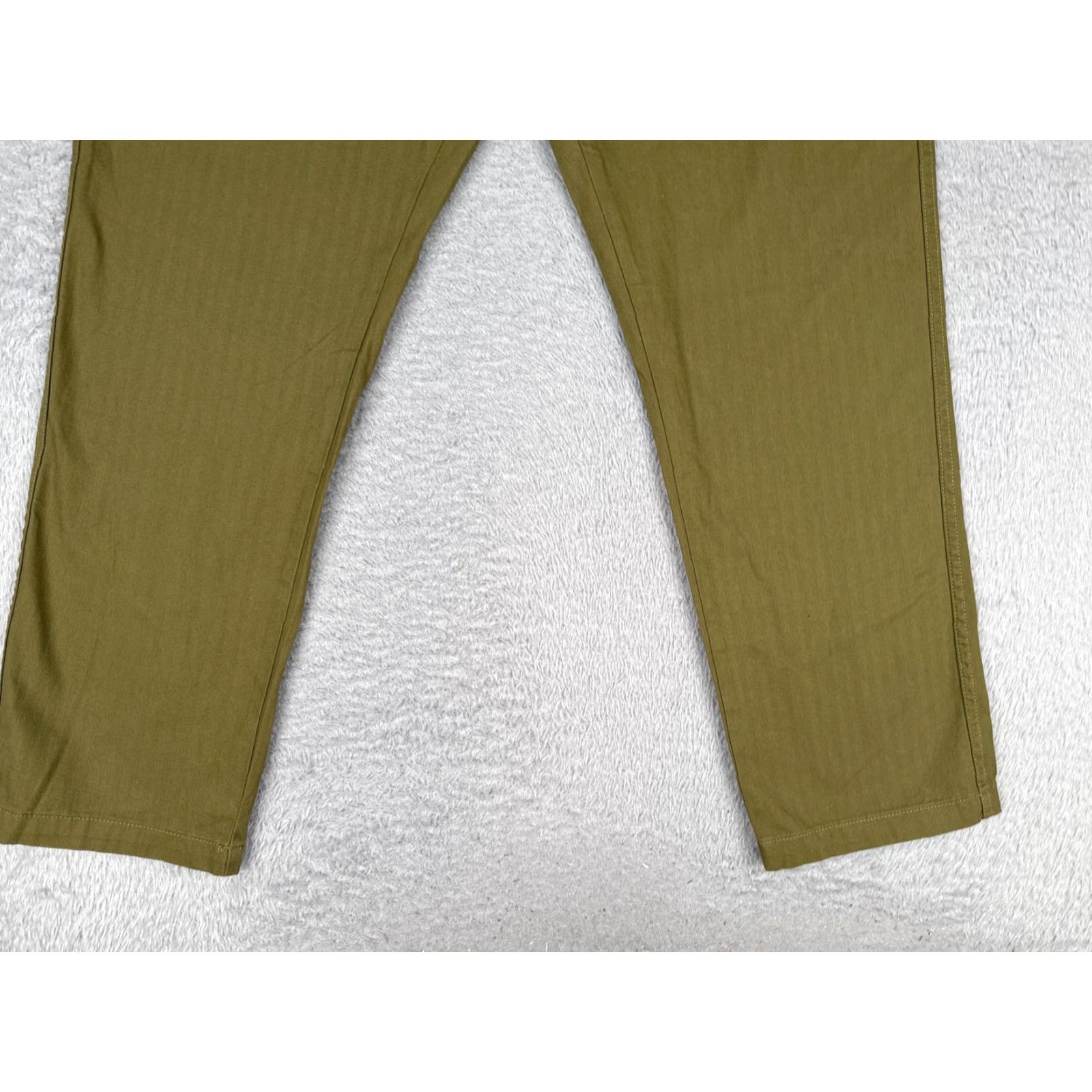 Vince Camuto Vince Camuto Pants Mens 36x30 Green Chino Flat Front Straight Leg Regular Waist 36 City Preppy Mens Size US 36 / EU 52 - 2 Thumbnail