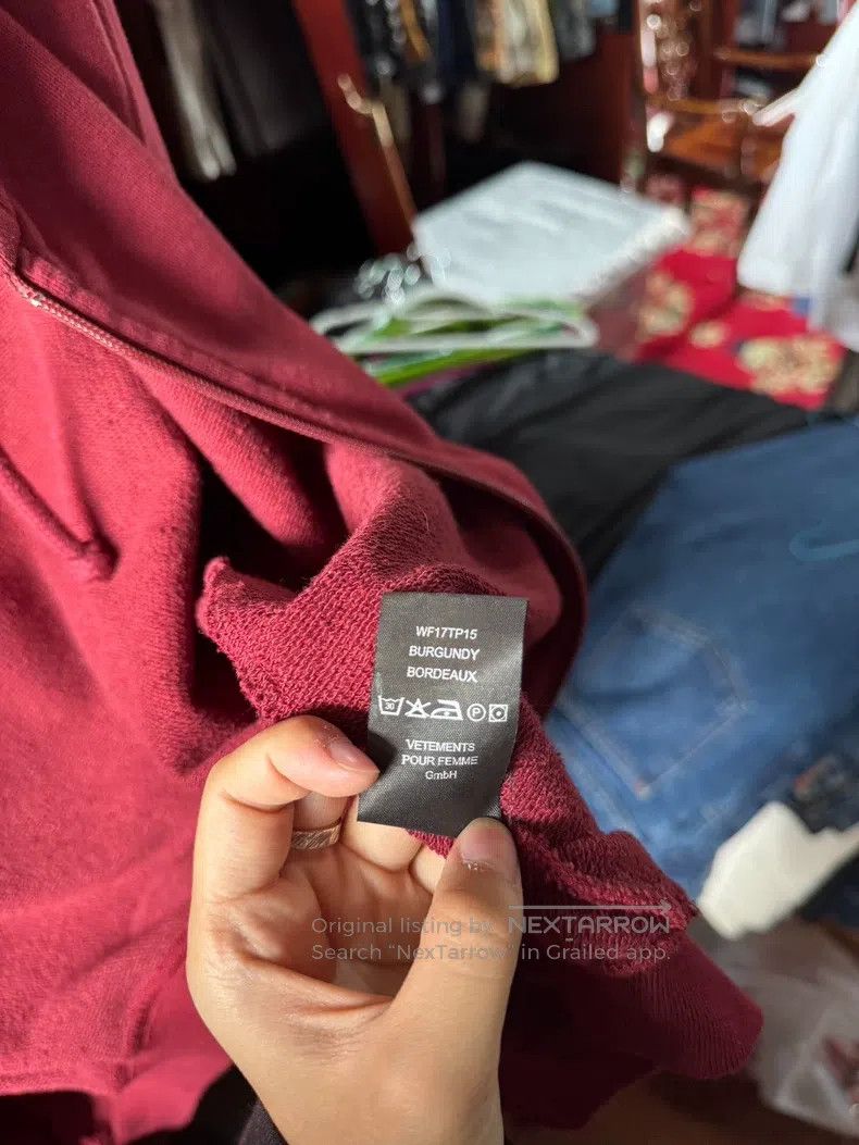 Vetements Vetements Sweatshirt Size US S / EU 44-46 / 1 - 7 Thumbnail
