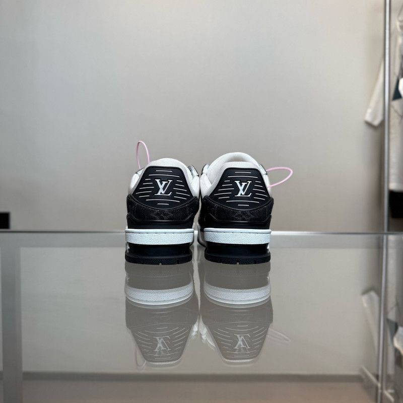 Louis Vuitton Louis Vuitton Trainer Black and White Low-Top Sneakers -250 Size US 6 / IT 36 - 5 Thumbnail