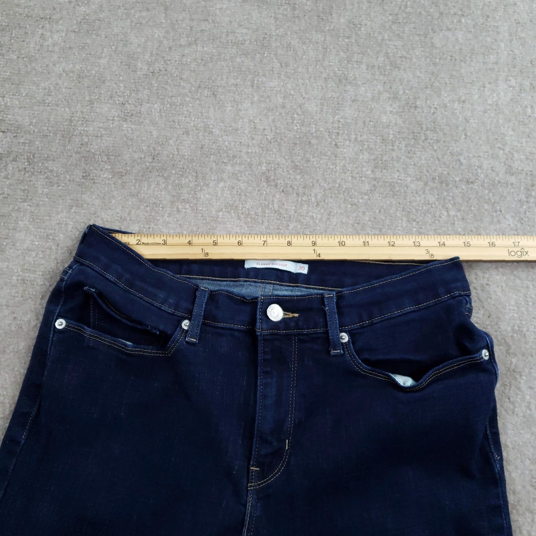 Levi's Levi's Classic Bootcut Jeans Womens 10M 30x30 Dark Wash Blue Denim Stretch Size 30" / US 8 / IT 44 - 6 Thumbnail