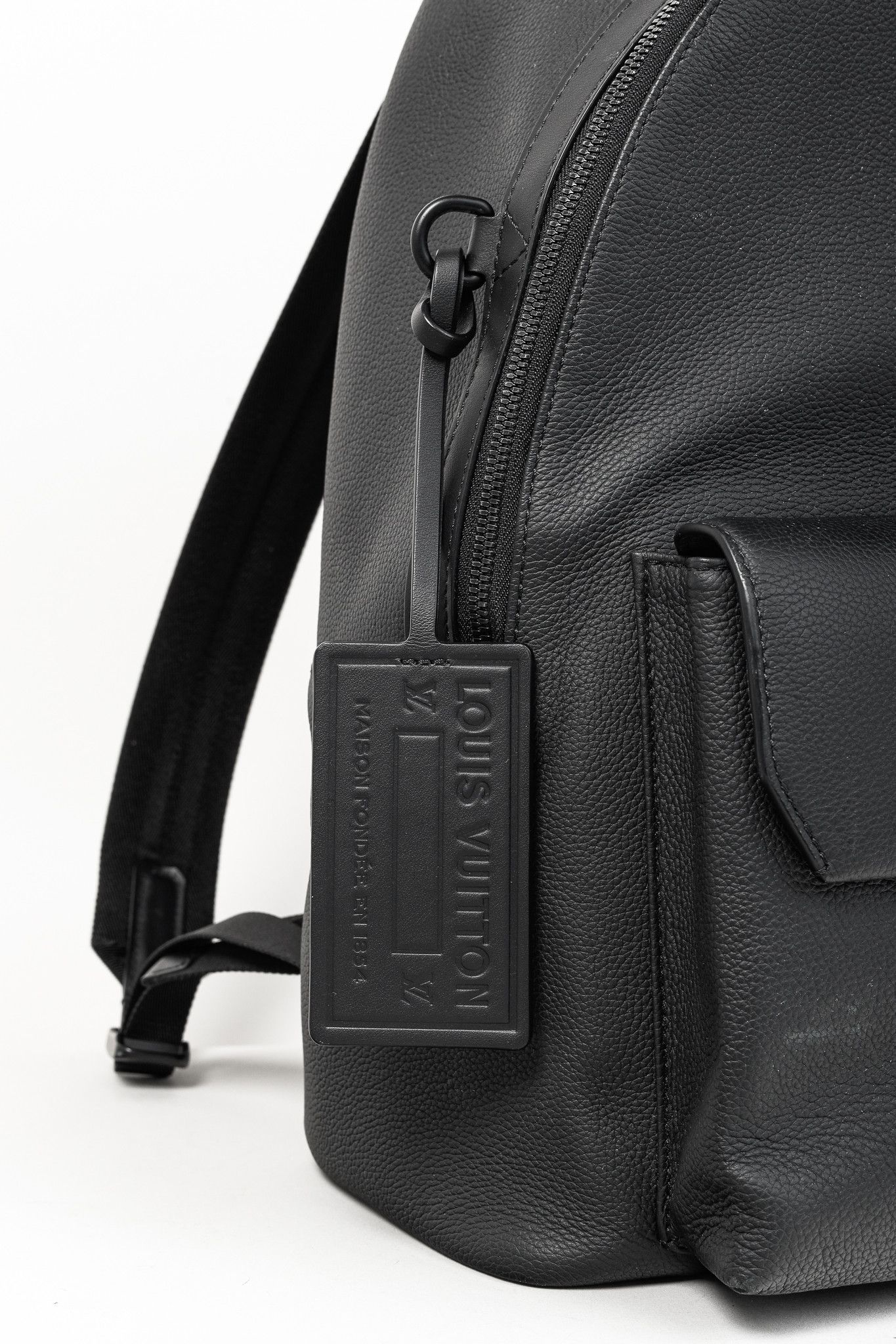 Louis Vuitton Louis Vuitton Takeoff Black Leather LV Monogram Backpack Size ONE SIZE - 6 Thumbnail