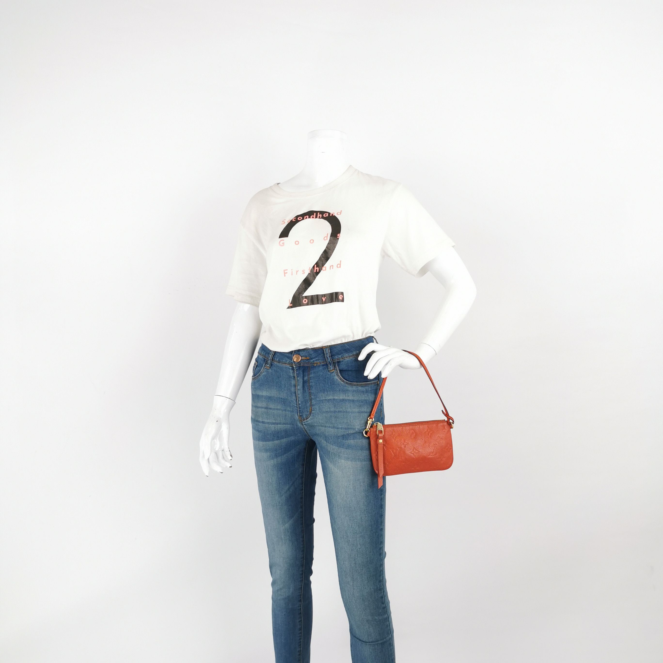 Louis Vuitton Louis Vuitton (LV) Cowhide monogram embossed handbag -y2506 Size ONE SIZE - 1 Thumbnail