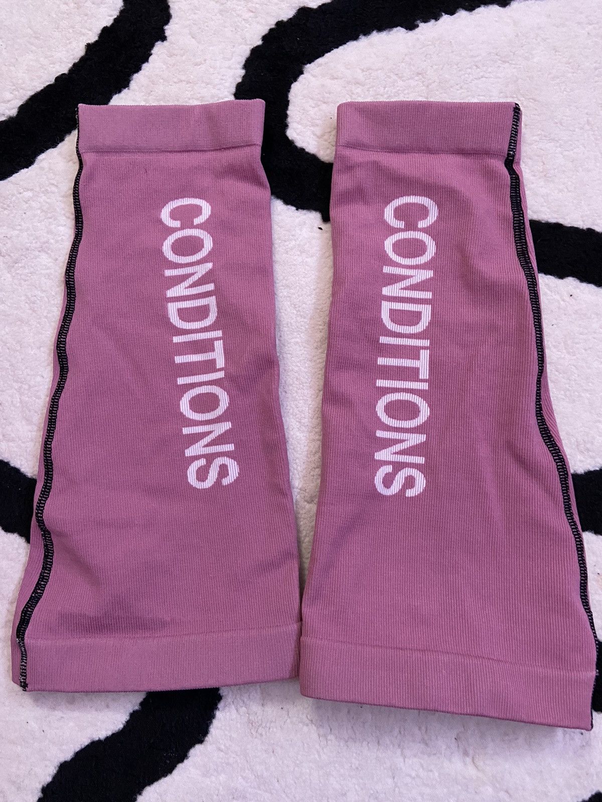 Nike ACG Small/Med NikeLab ACG Leg Warmers Pink Size ONE SIZE - 2 Thumbnail