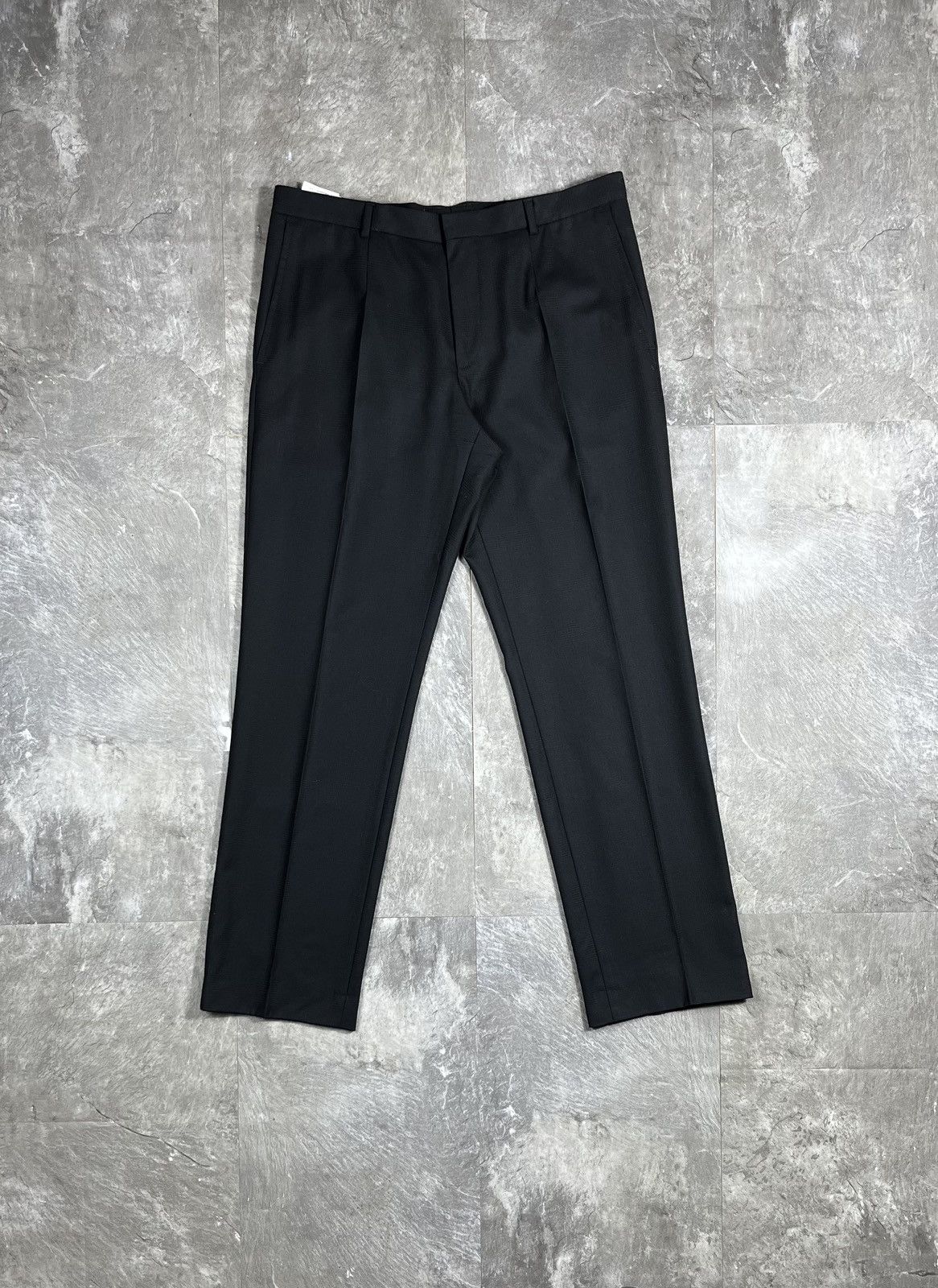 Hugo Boss 90s Hugo Boss Vintage Double Pleated Wool Trousers | Grailed