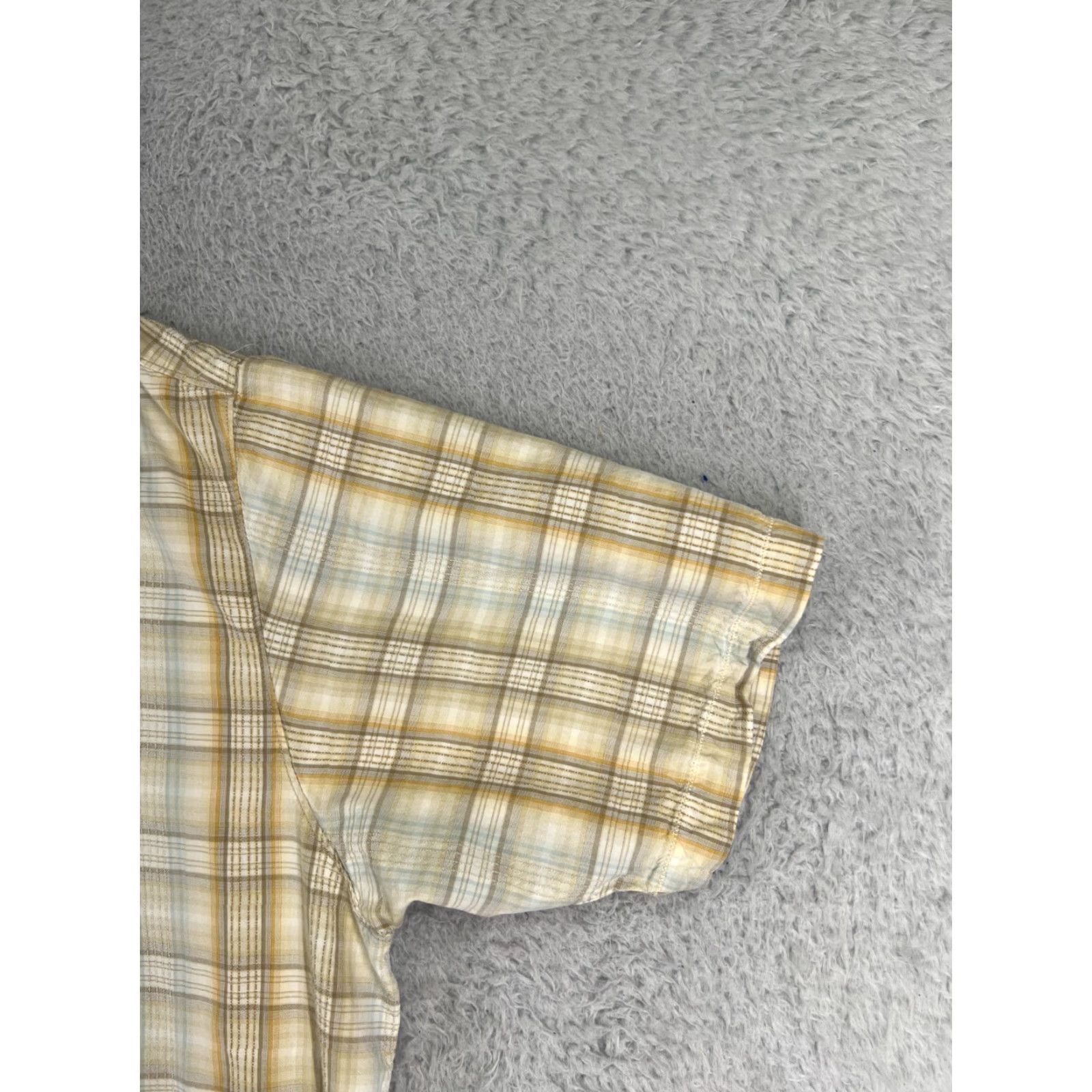 Tommy Bahama Tommy Bahama Shirt Men XL Beige Silk Plaid Button-Up Short Sleeve Collared Beach Hawaiian Vacation Resort Pattern: Plaid Size US XL / EU 56 / 4 - 4 Thumbnail